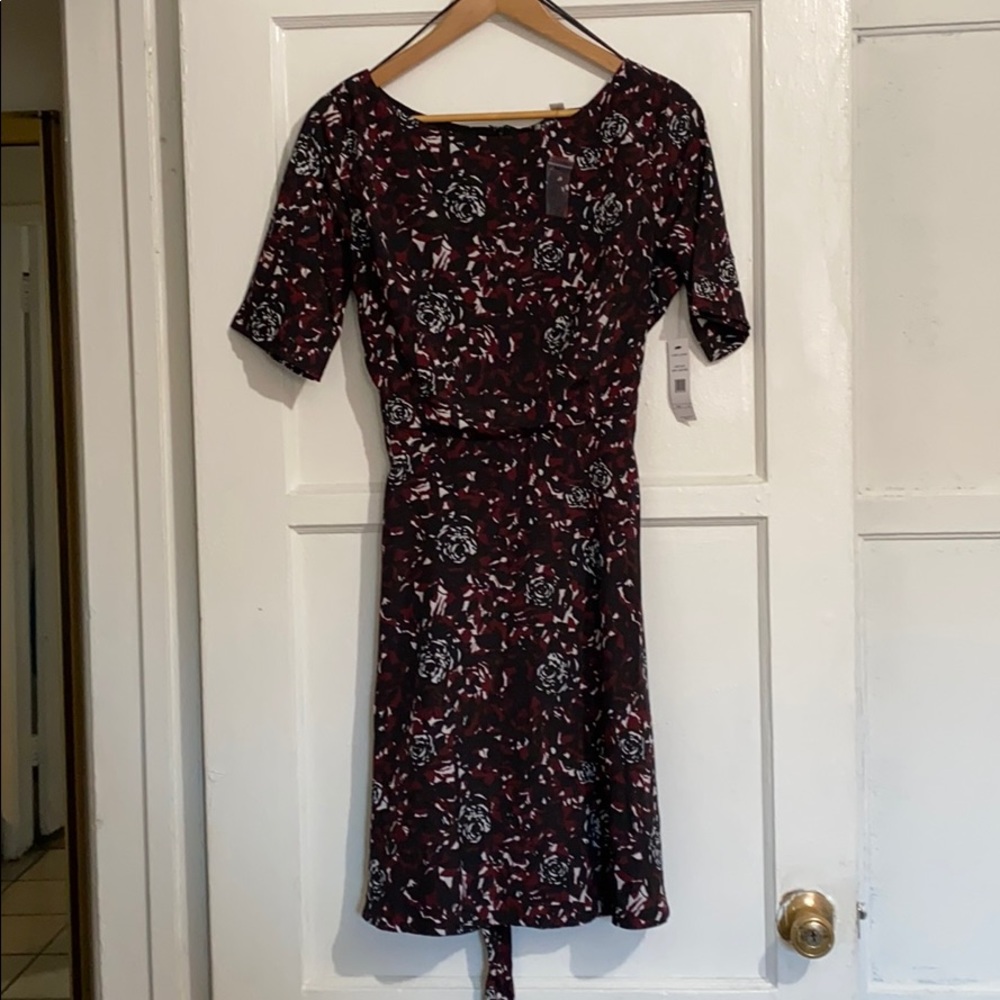 Larry Levine dress, size 10, rose print pattern